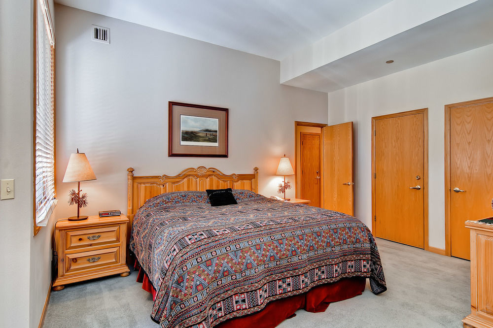 Meadows At Eagleridge Condos By Steamboat Resorts 斯廷博特斯普林斯 外观 照片